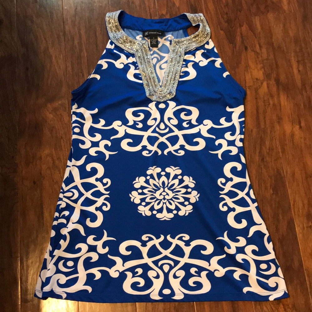 Sleeveless top with beading